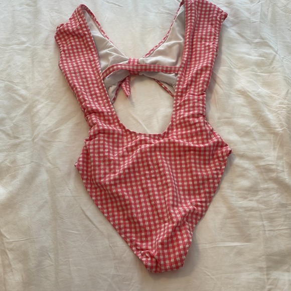 Jessica Simpson Bathing Suit - Picture 6 of 6